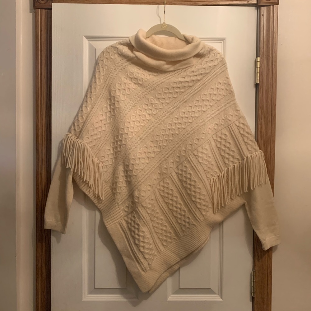 Karen Millen poncho-like sweater with fringe - Picture 1 of 5